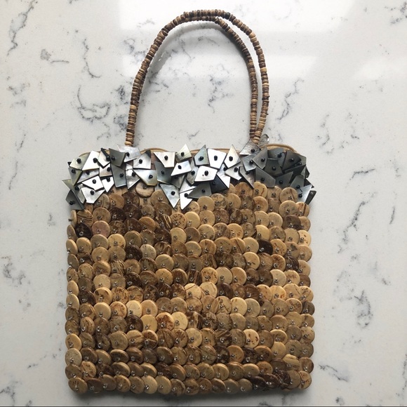FREE w/BUNDLE VINTAGE Shell Bead Mini Purse - Picture 4 of 7